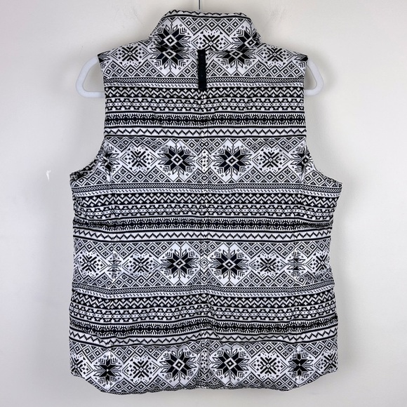Land’s End | Down Puffer Fair Isle Snowflake Vest Black & White | M (10 - 12). - Picture 6 of 8